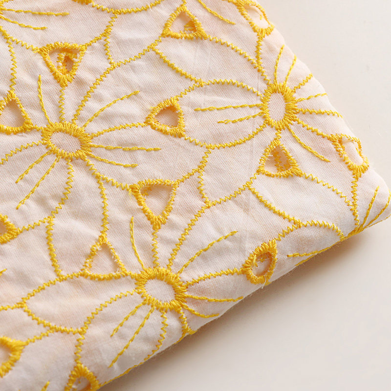Sewing Eyelet Fabric - Tela de encaje bordado 100% algodón